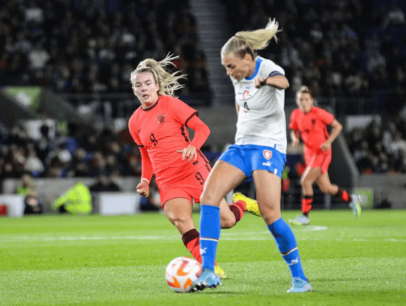 Empowering Goals: The Unstoppable Rise of Women's Football